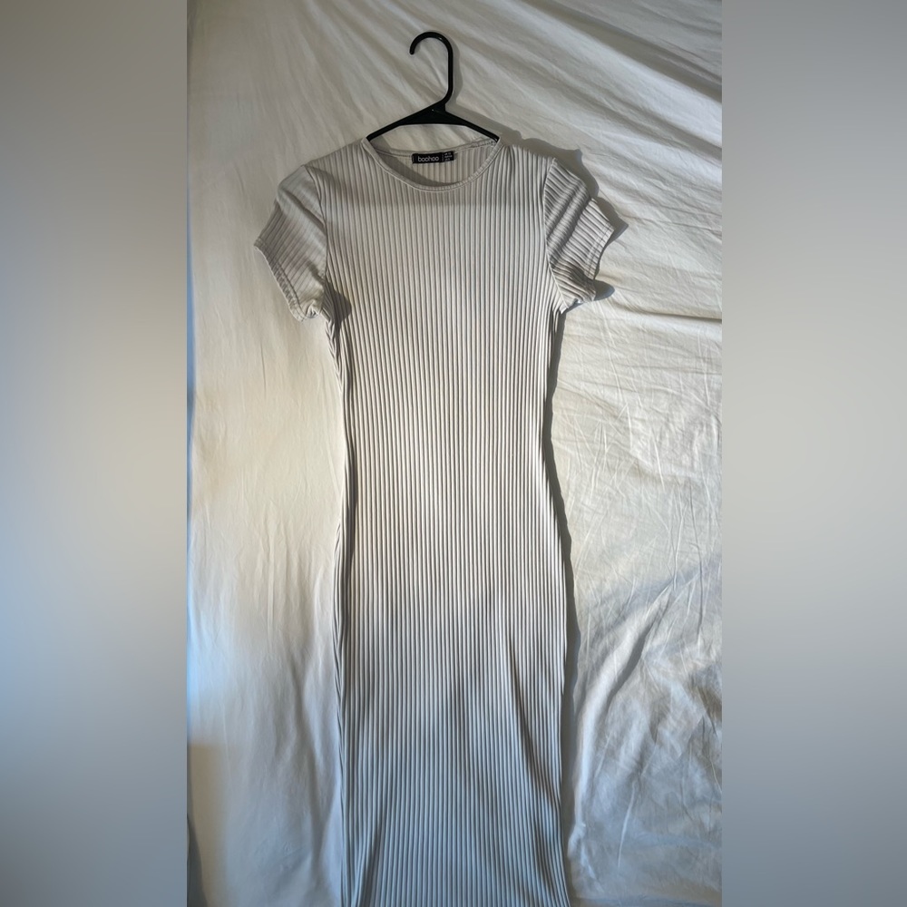Boohoo white ribbed midi bodycon dress